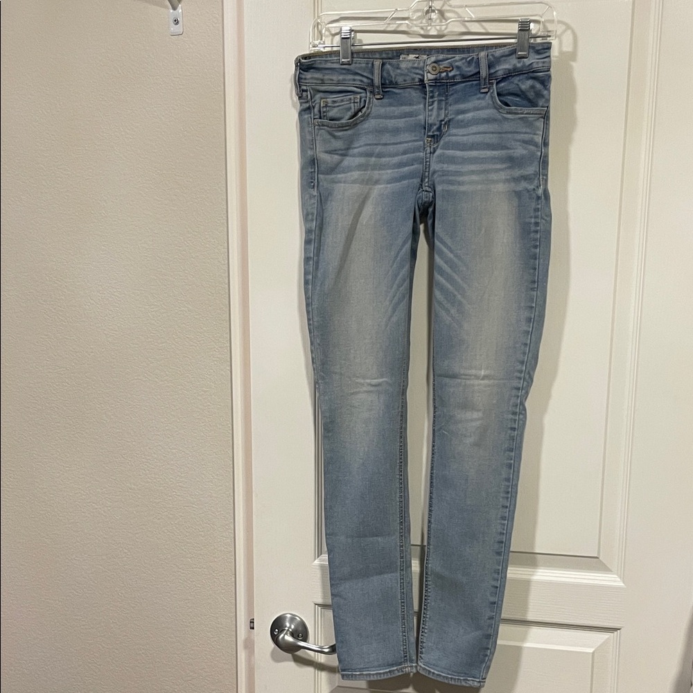 Women’s Hollister Light Wash Women’s Skinny Jeans
